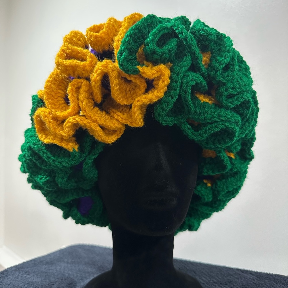 Crochet Ultra Ruffle (Crown) Hat